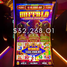 A Ascensão dos Esportes Eletrônicos: Um Novo Paradigma no Entretenimento